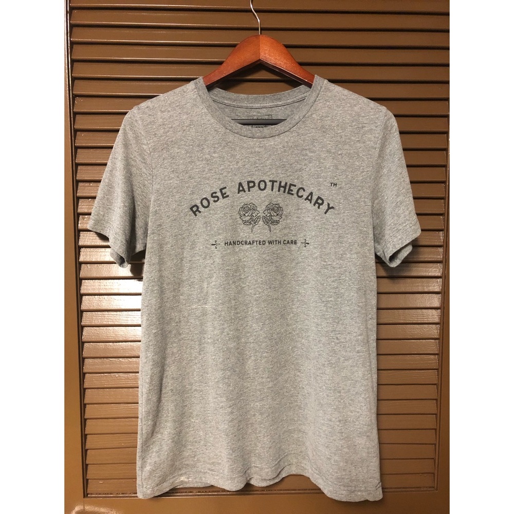 Schitt’s Creek Rose Apothecary Graphic T-shirt